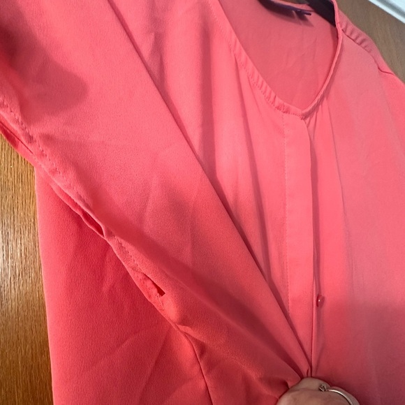 Apt. 9 women’s lightweight blouse - Picture 3 of 10